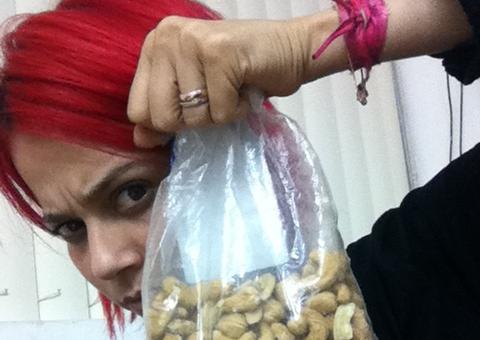 Peço aumento e ganho castanhas!! 