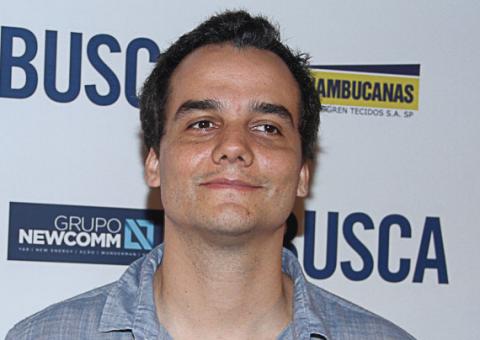 Wagner Moura participa de coletiva do filme "A Busca"