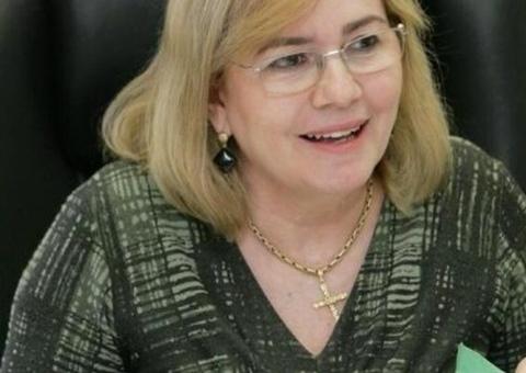 Yara Lins toma posse como conselheira nesta terça-feira