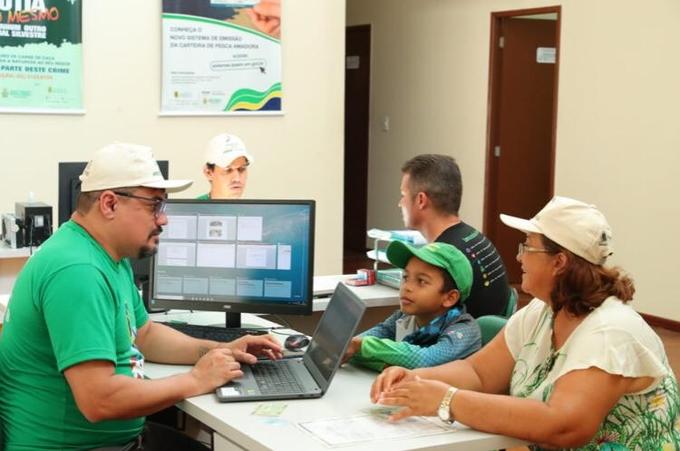 O número de carteiras de pesca emitidas cresceu quase 40% neste ano