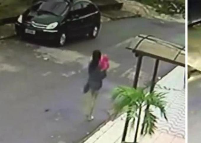 Resultado de imagem para MÃ£e abandona filha de 1 ano no meio da rua e diz que foi sequestro