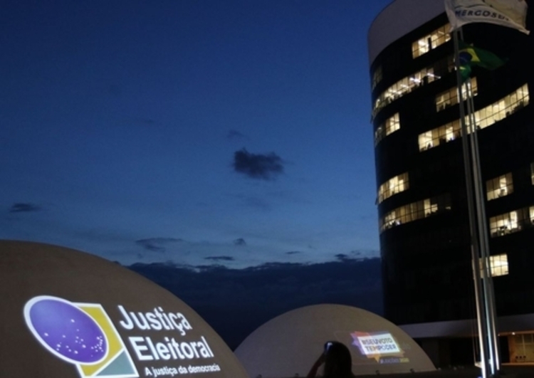 As eleições foram adiadas pelo tribunal devido aos problemas com fornecimento de energia elétrica (Foto: Fabio Pozzebom/Agência Brasil)