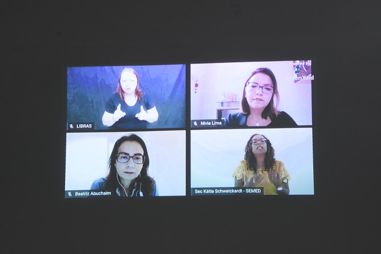 O encontro teve participação da titular da Semed, Kátia Schweickardt - Foto: Ingrid Anne/Semed