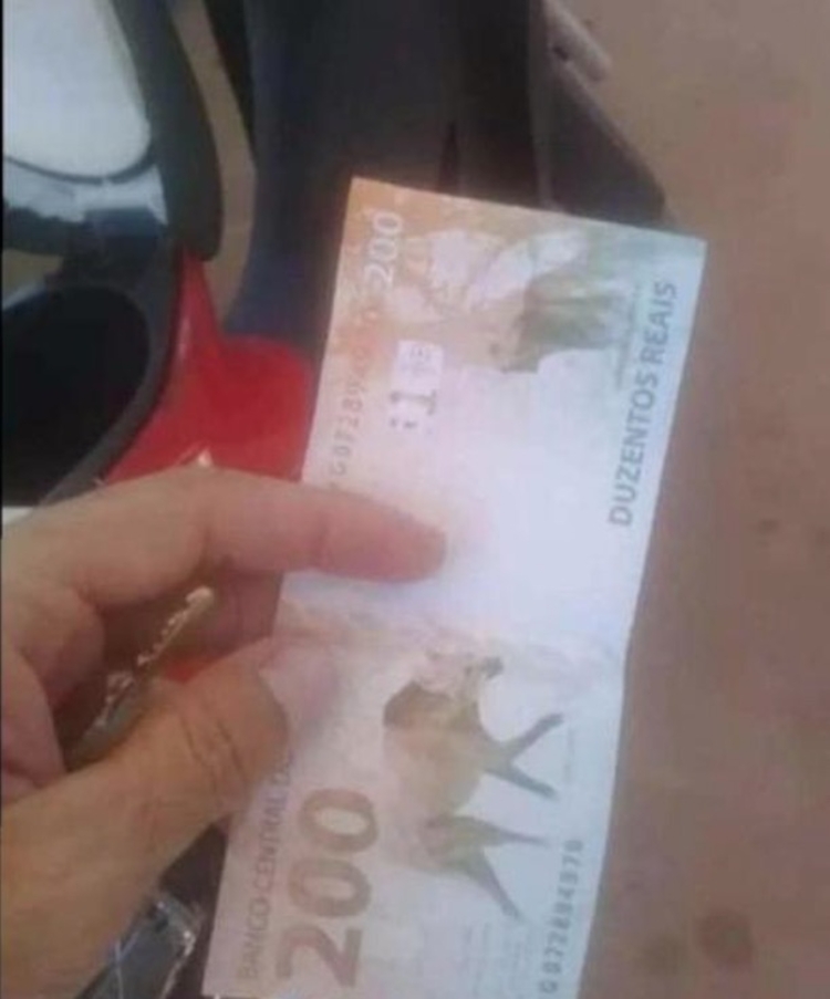 Na imagem a nota falsa/ Foto: Reprodução