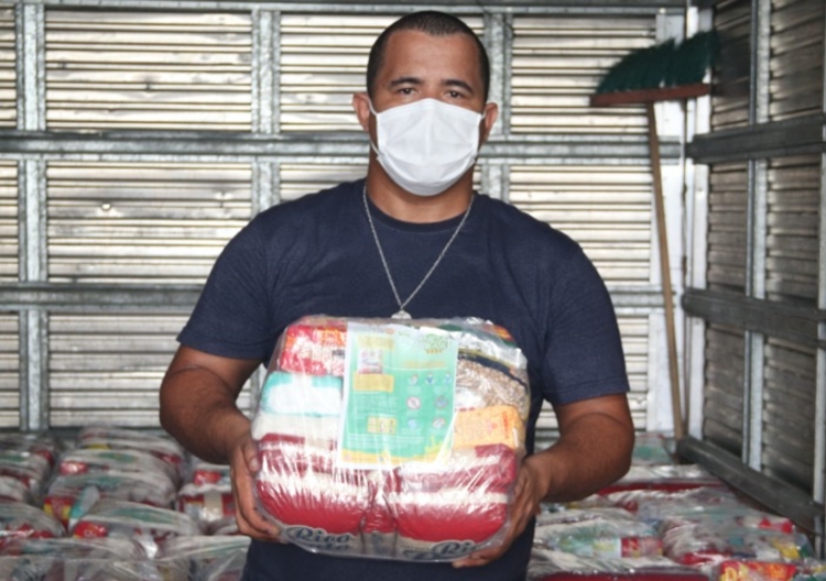 São quatro toneladas de alimentos para migrantes - Foto: Divulgação/Sesc AM