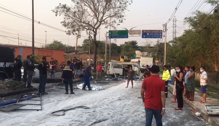 Peritos trabalham no local- Foto: Divulgação