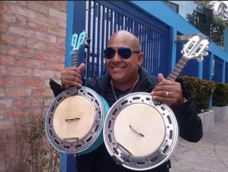 Roda de Samba da Timboca apresenta Herlon Muleke do Banjo neste domingo