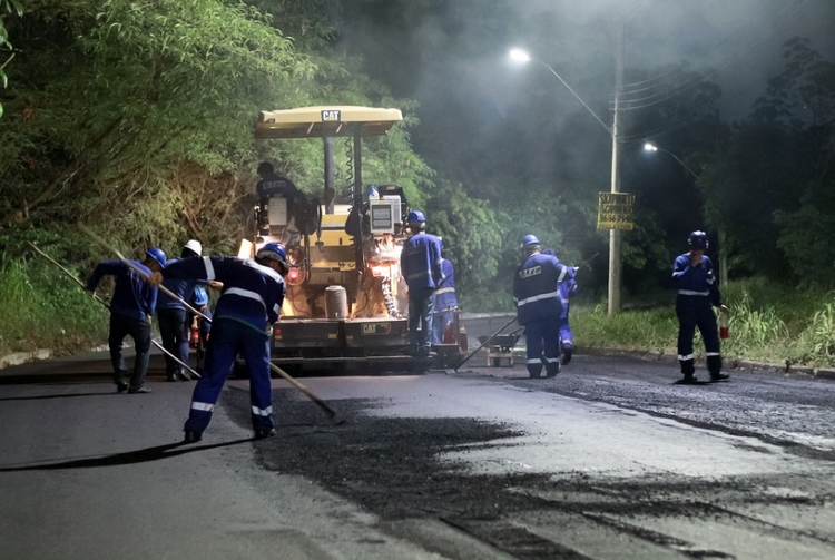 Obra de recapeamento avenida João Câmara, Novo Aleixo Foto: Nathalie Brasil/ Semcom