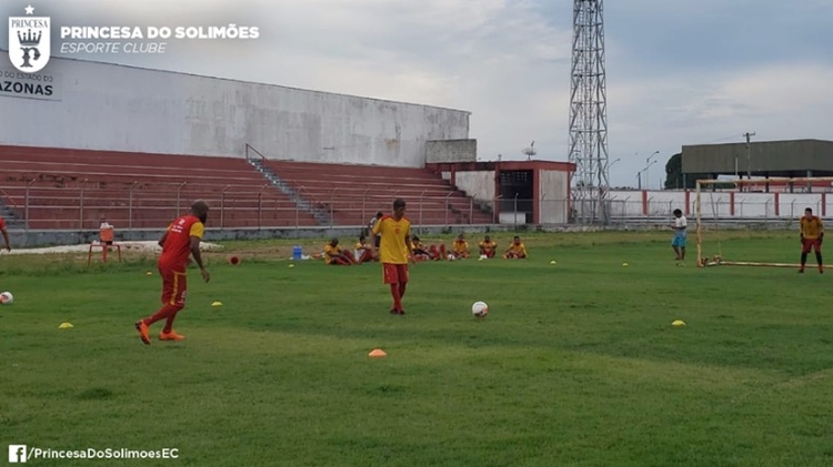 Foto: Flávia Galvão/Reprodução/Facebook