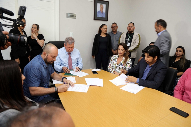 Mário Oliveira / Semcom