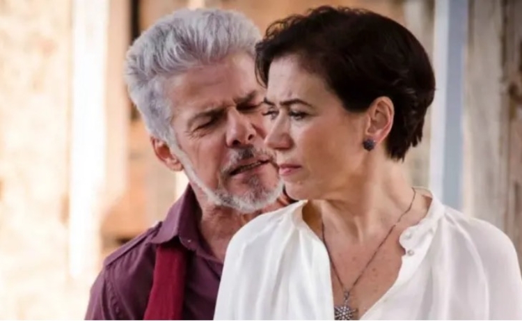 A atriz Lilia Cabral defendeu seu colega José Mayer, que foi alvo de acusações de assédio a uma figurinista da Globo, em 2017, e posteriormente assumidas pelo ator, em entrevista ao Jovem Pan Morning Show desta terça-feira, 22.