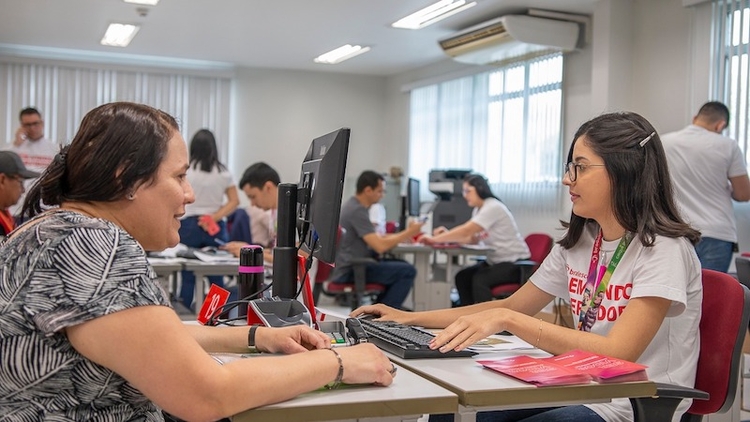 Aposentados e pensionistas devem procurar a sede da Manaus Previdência - Foto: Divulgação