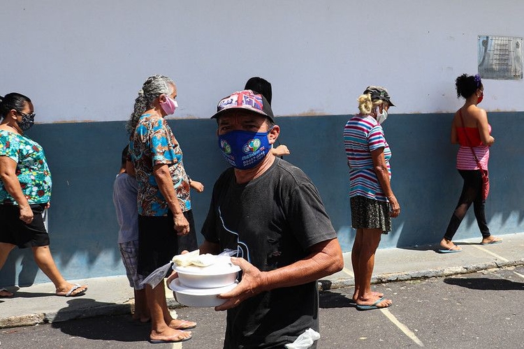 Pessoas em situação de rua têm recebido assistência em Manaus - Foto: Divulgação/Semasc