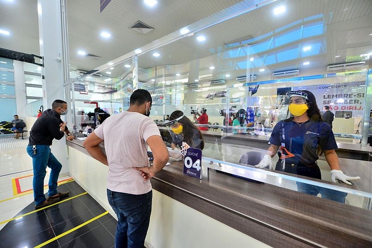 No Detran-AM foram tomadas providências para evitar aglomeração - Foto: Michel Melo/Secom