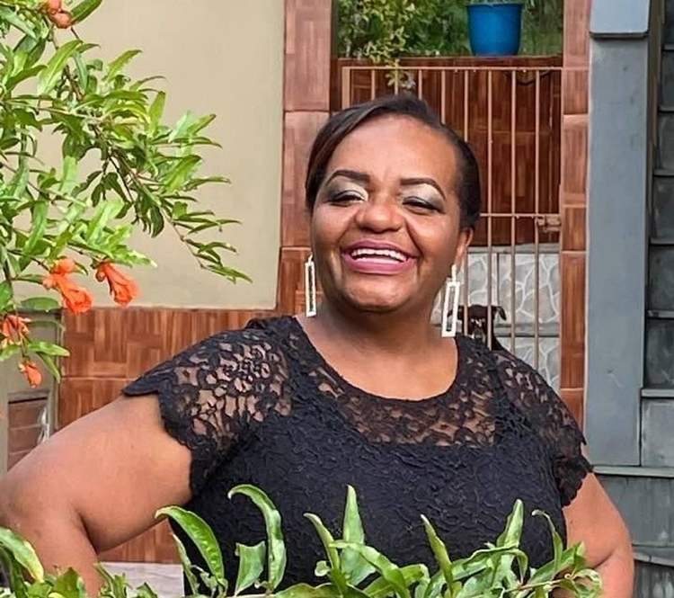 Enfermeira Mônica Calazans - Foto: Reprodução / Facebook