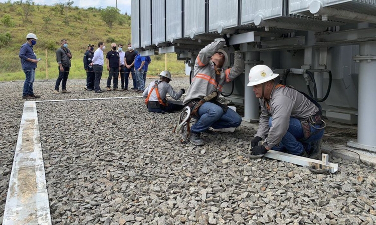 Técnicos trabalham para normalizar abastecimento - Foto: Divulgação/Ministério de Minas e Energia