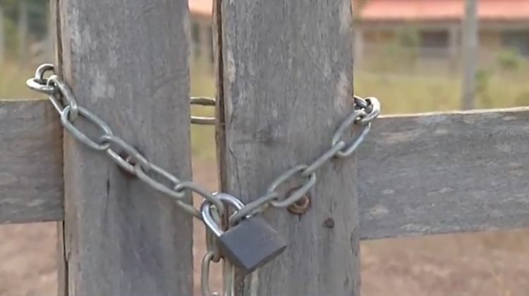 Fazenda estão fechadas - Imagem: TV Anhanguera