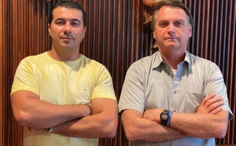 Luis Miranda ao lado do presidente Jair Bolsonaro - Imagem: Reprodução/Redes Sociais 