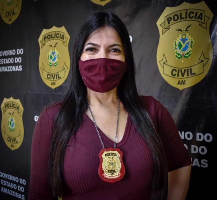 Foto: Erlon Rodrigues / Delegada Débora Mafra explicou características do crime