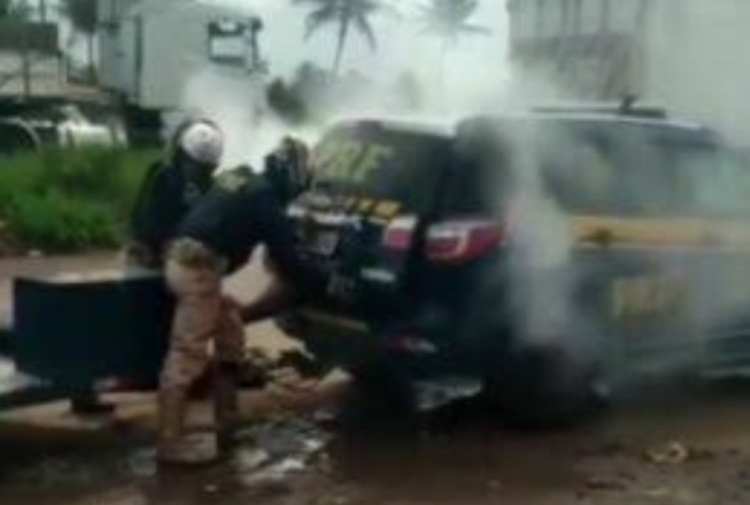 Homem é colocado em viatura com gás e morre - Imagem: Reprodução