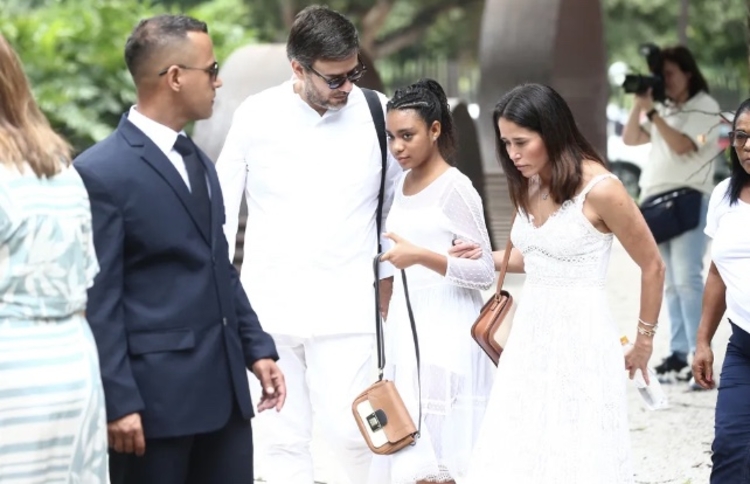 Bruno Astuti e Laura - Foto: Roberto Filho/Brazil News 