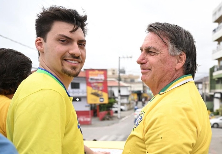 Foto: Reprodução/Instagram @jairrenanbolsonaro