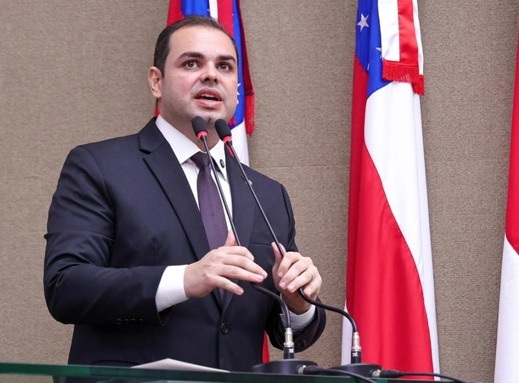 Autor do projeto, presidente da Aleam, deputado estadual Roberto Cidade - Foto: Reprodução/Aleam