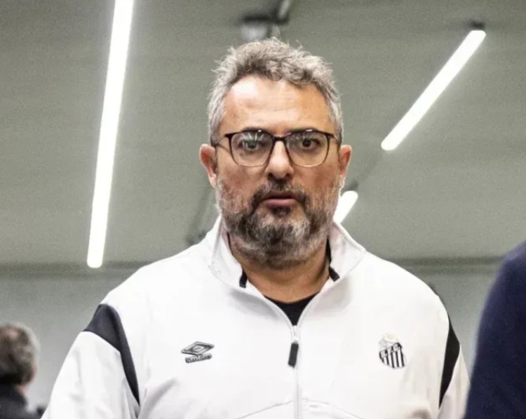 Alexandre Mattos, diretor-executivo - Foto: Raul Baretta / Santos FC