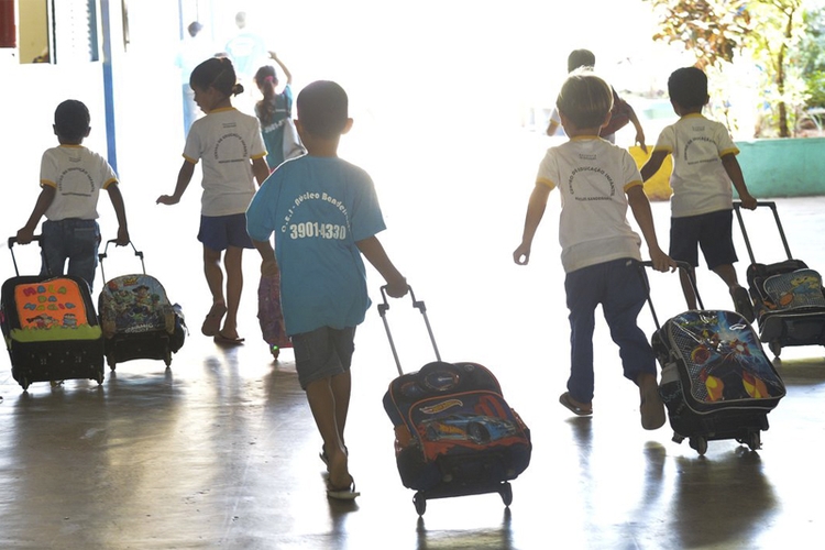 Crianças ainda não estão no plano de vacinação contra a doença. Foto: Elza Fiúza/ Agência Brasil
