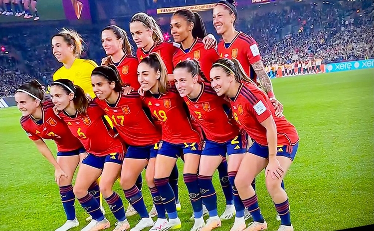 Espanha é campeã ao detonar a Inglaterra - Foto: Reprodução