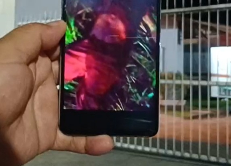 Vítima trajava bermuda e camisa vermelha - Foto: Reprodução LCJ 