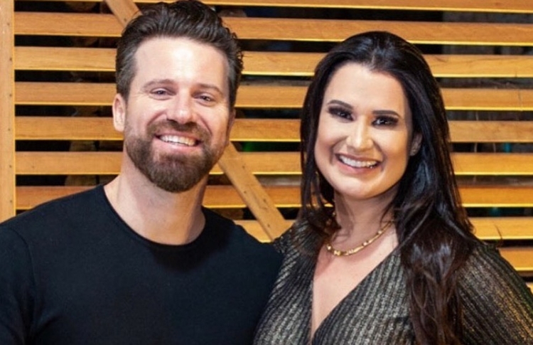 Casamento terminou mal após 15 anos. - Foto: Reprodução/Instagram