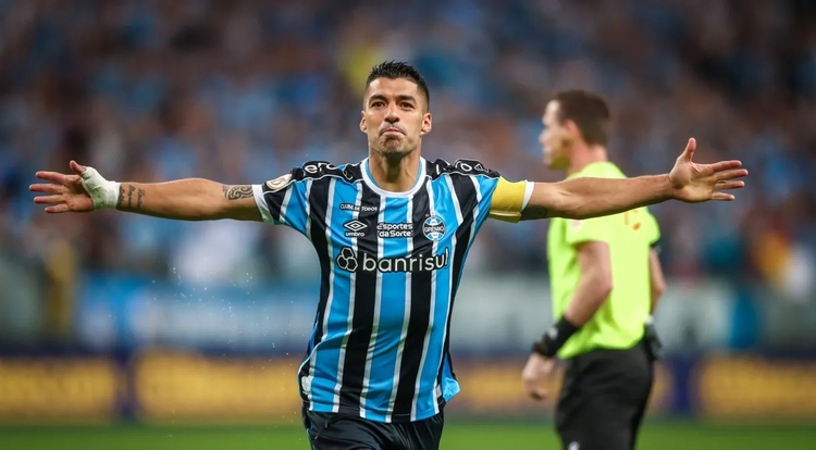 Luis Suárez é eleito craque do Campeonato Brasileiro pelo Bola de Prata. Foto: Lucas Uebel/ Grêmio