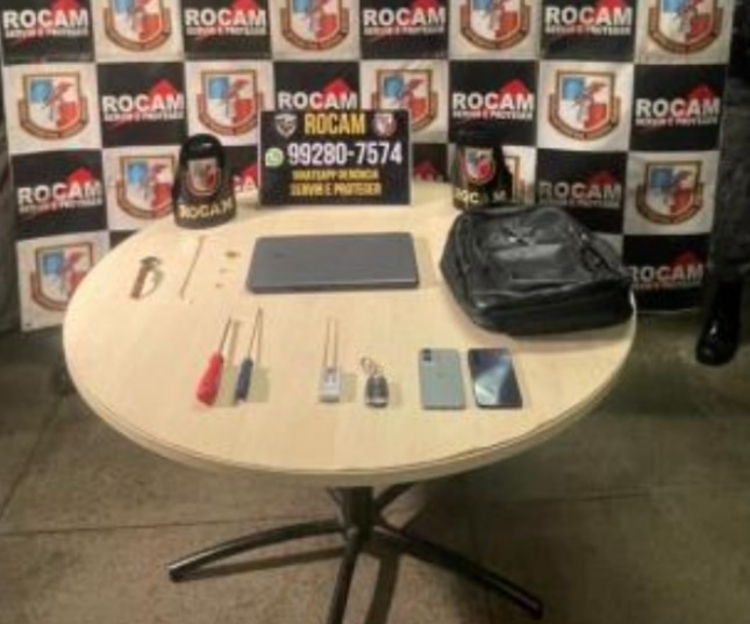 Chapolin e objetos roubados - Foto: Divulgação 