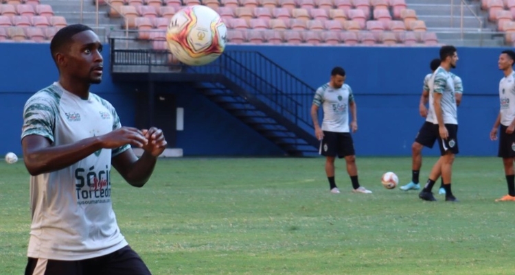 Rodrigo Fumaça vem sendo titular absoluto do Manaus na Série C - Foto: Divulgação/ManausFC