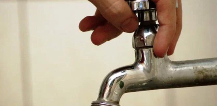 Cerca de 120 mil domicílios não possuem água encanada, diz IBGE - Foto: Reprodução