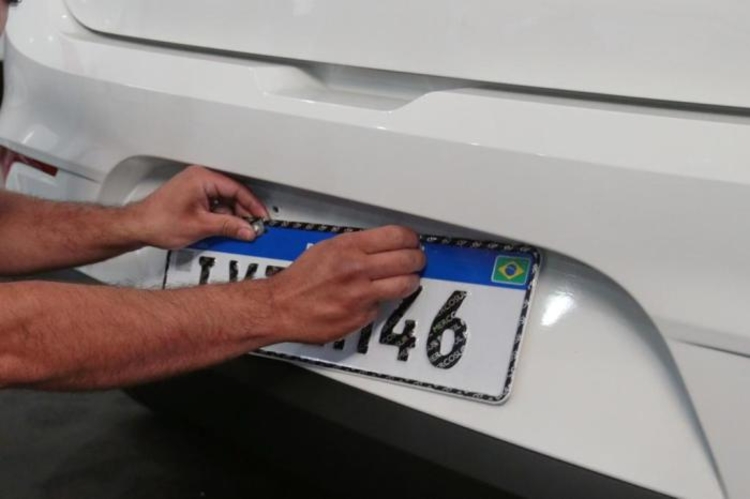 De acordo com o Denatran, os proprietários de veículos não têm prazo para fazer essa mudança. Foto: Divulgação