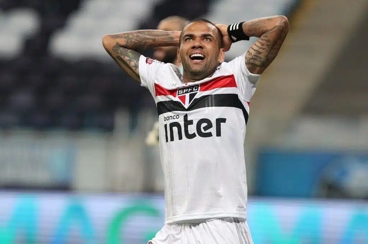 Dani Alves quando atuava pelo São Paulo. Foto: Rubens Chiri/ São Paulo FC