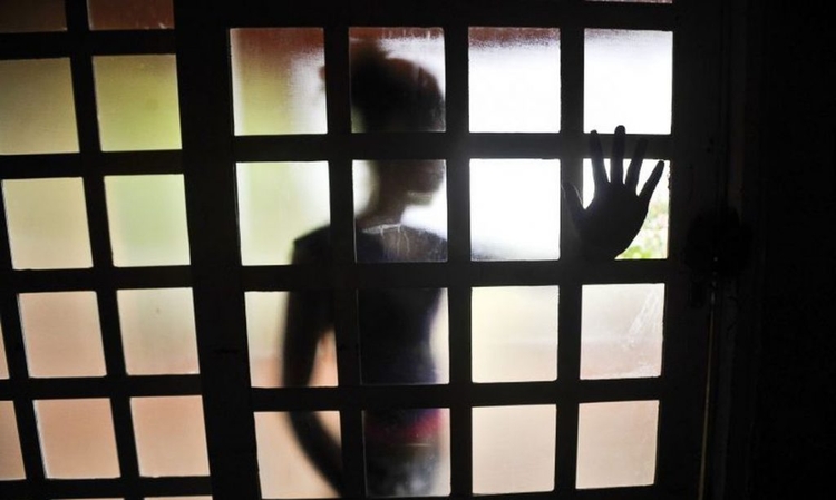 Menina foi abusada pelo próprio vizinho que fugiu. Foto: Marcello Casal Jr / Agência Brasil