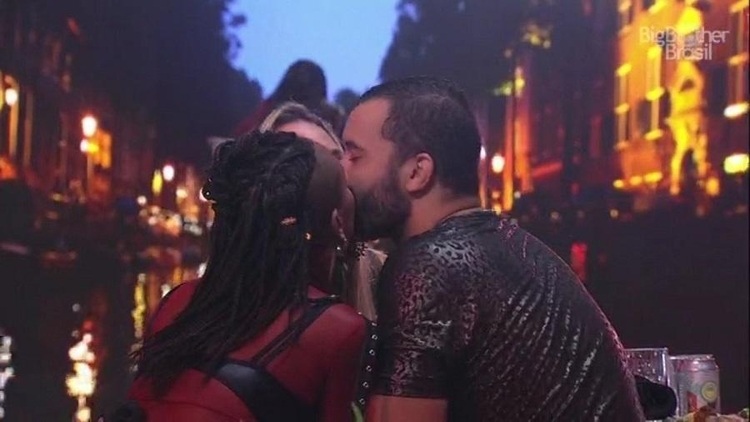 (Foto: Reprodução/Sistema Globo)