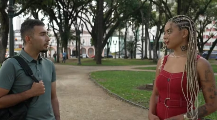 Roberto Farias e Thayane Smith se reencontram pela primeira vez após trilha no Pico Paraná. — Foto: TV Globo/Reprodução