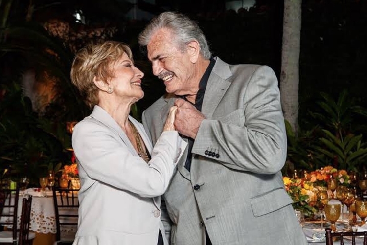 Foto: Reprodução Instagram / Glória Menezes