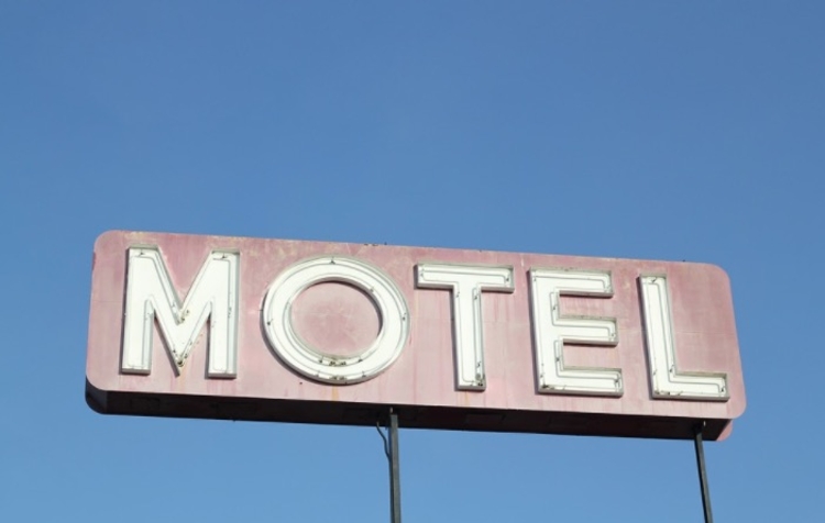 Homem sentiu dores no peito em motel - Imagem: Ilustrativa/Pixabay