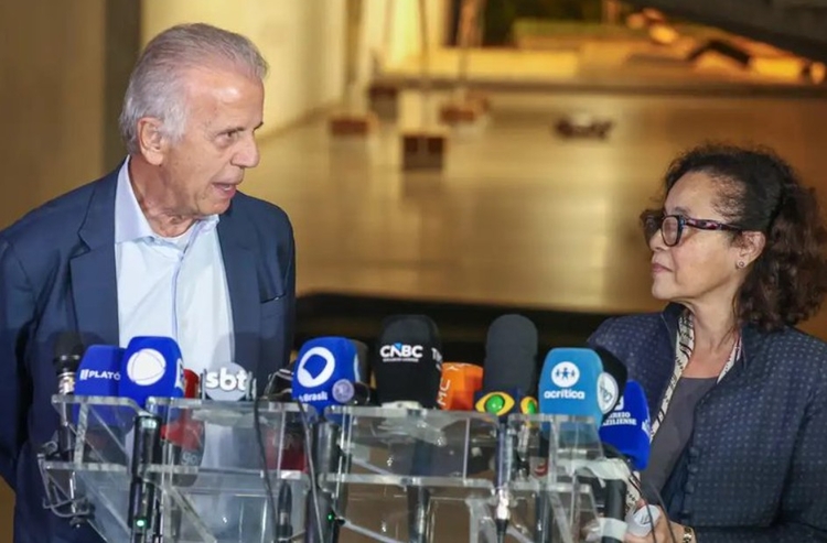 Ministro da Defesa, José Múcio e ministra interina das Relações Exteriores, Maria Laura da Rocha /Foto: Valter Campanato/Agência Brasil