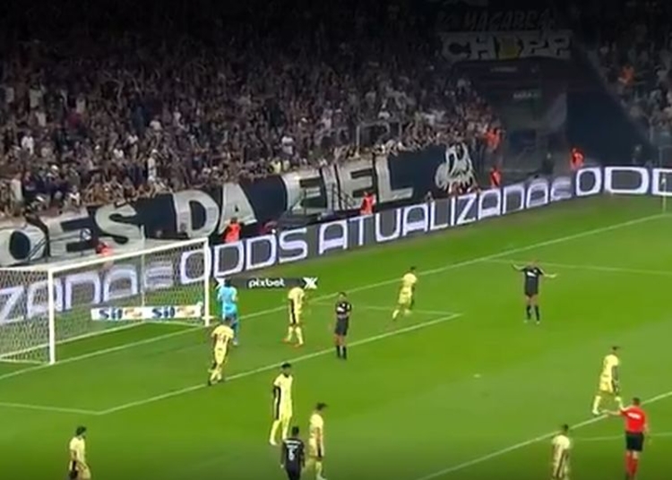 Com mais homens em campo, Timão bate o Botafogo - Foto: Reprodução