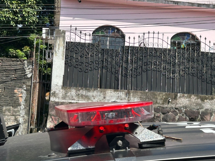 Casa da vítima - Foto: Jander Robson/Portal do Holanda
