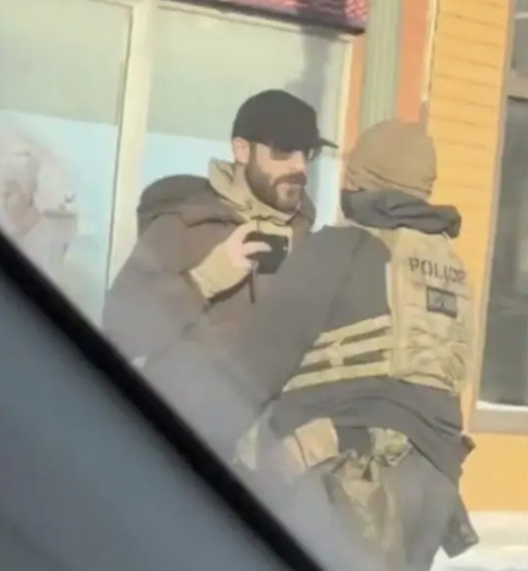 Alex Jeffrey Pretti momentos antes de ser morto - Foto: Divulgação 