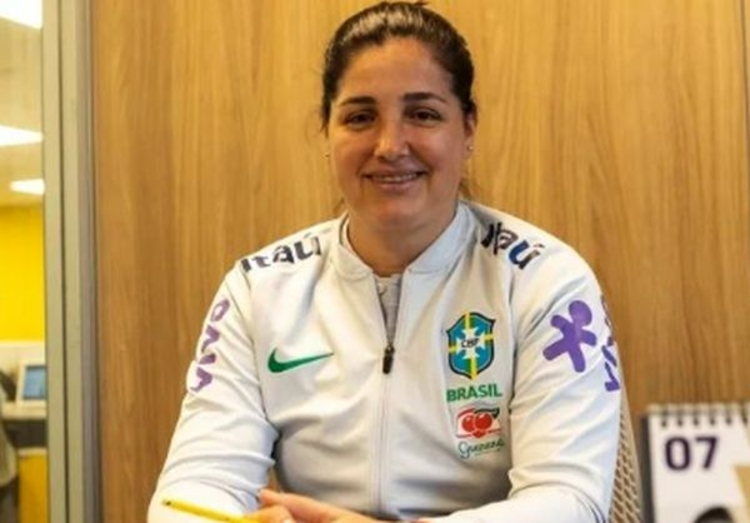 Lindsay Camila: gols pela esquerda  - Foto: Divulgação/Instagram