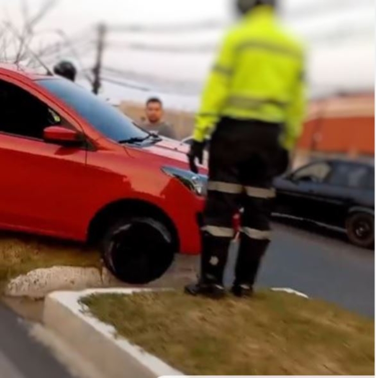 Foto: Reprodução / InstagramTrânsito Manaus