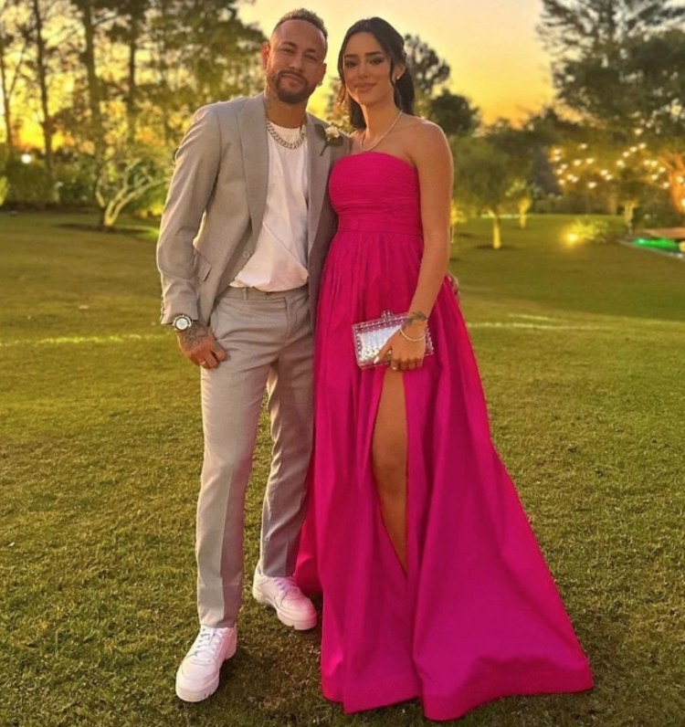 Neymar ao lado de Bruna Biancardi - Foto: Reprodução/Instagram